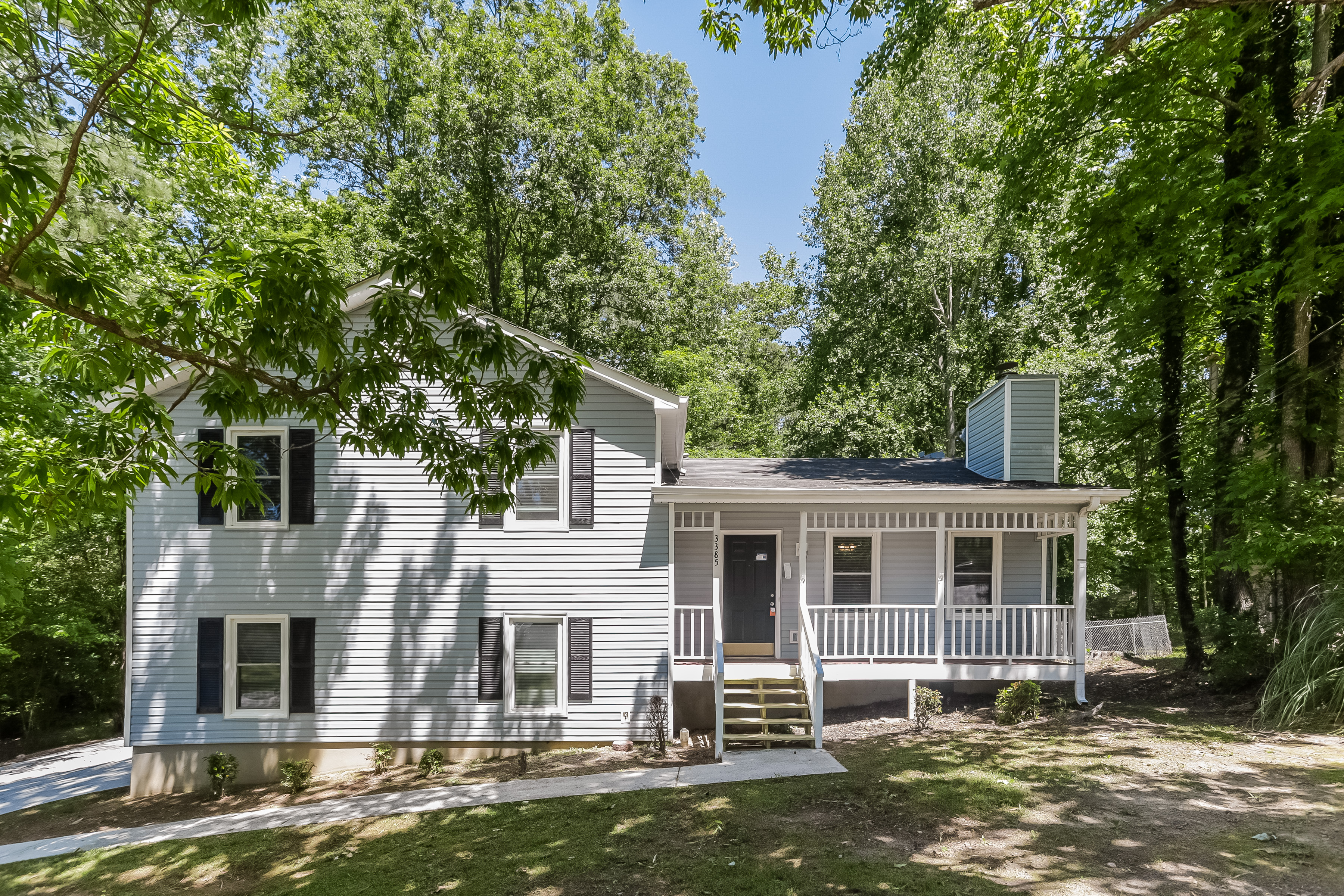 3385 Revere Circle Snellville, GA 30039